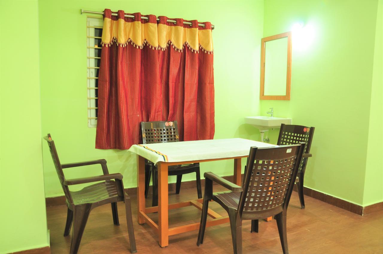 Lodge Jayaram Residency *